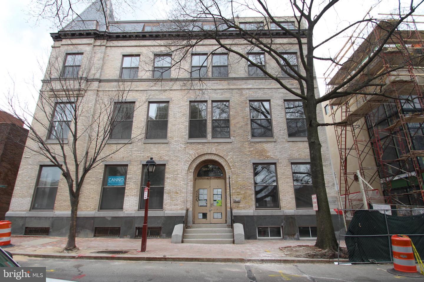 220-24 S 3rd St #203