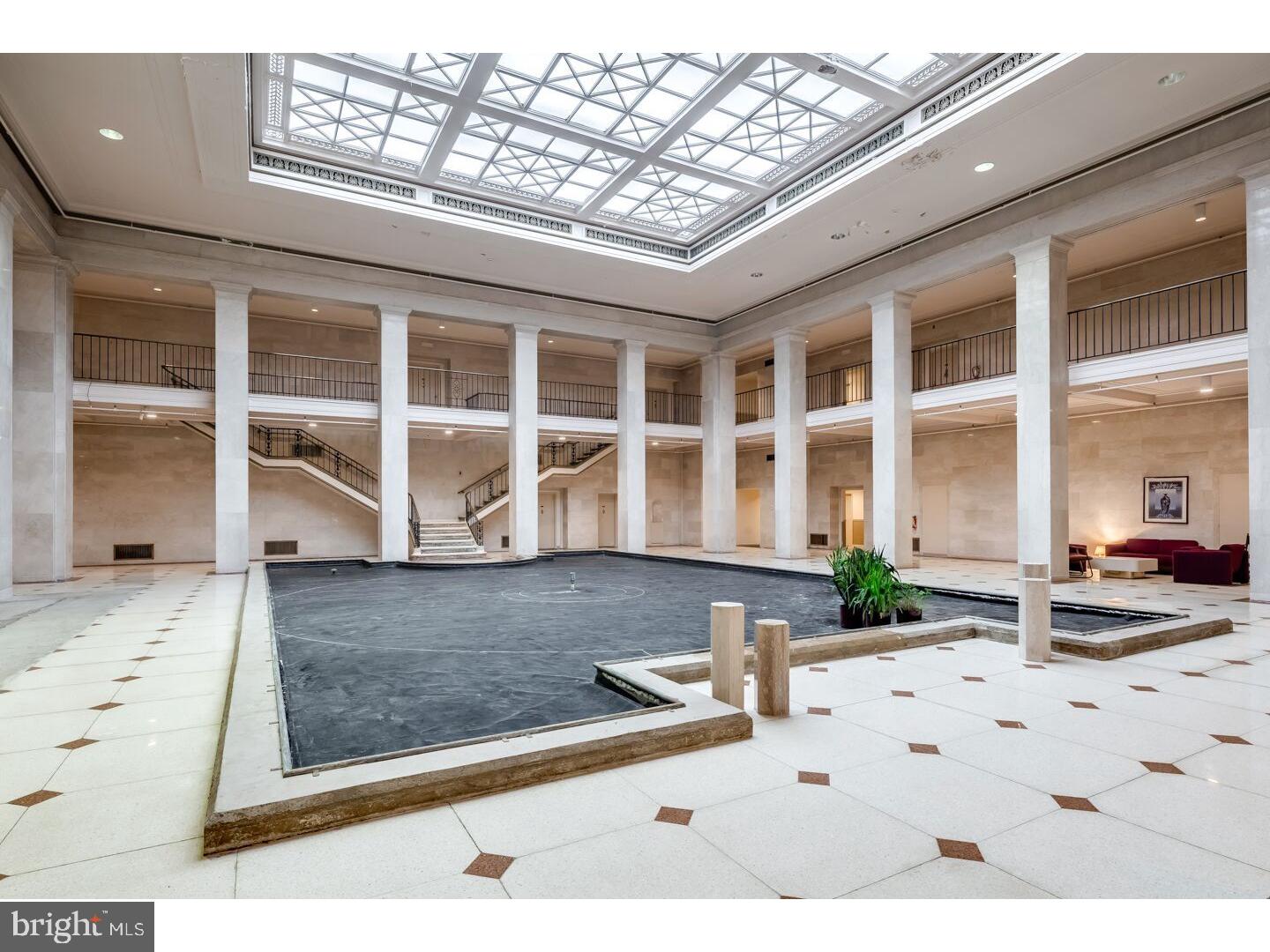 1601 Spring Garden St #404