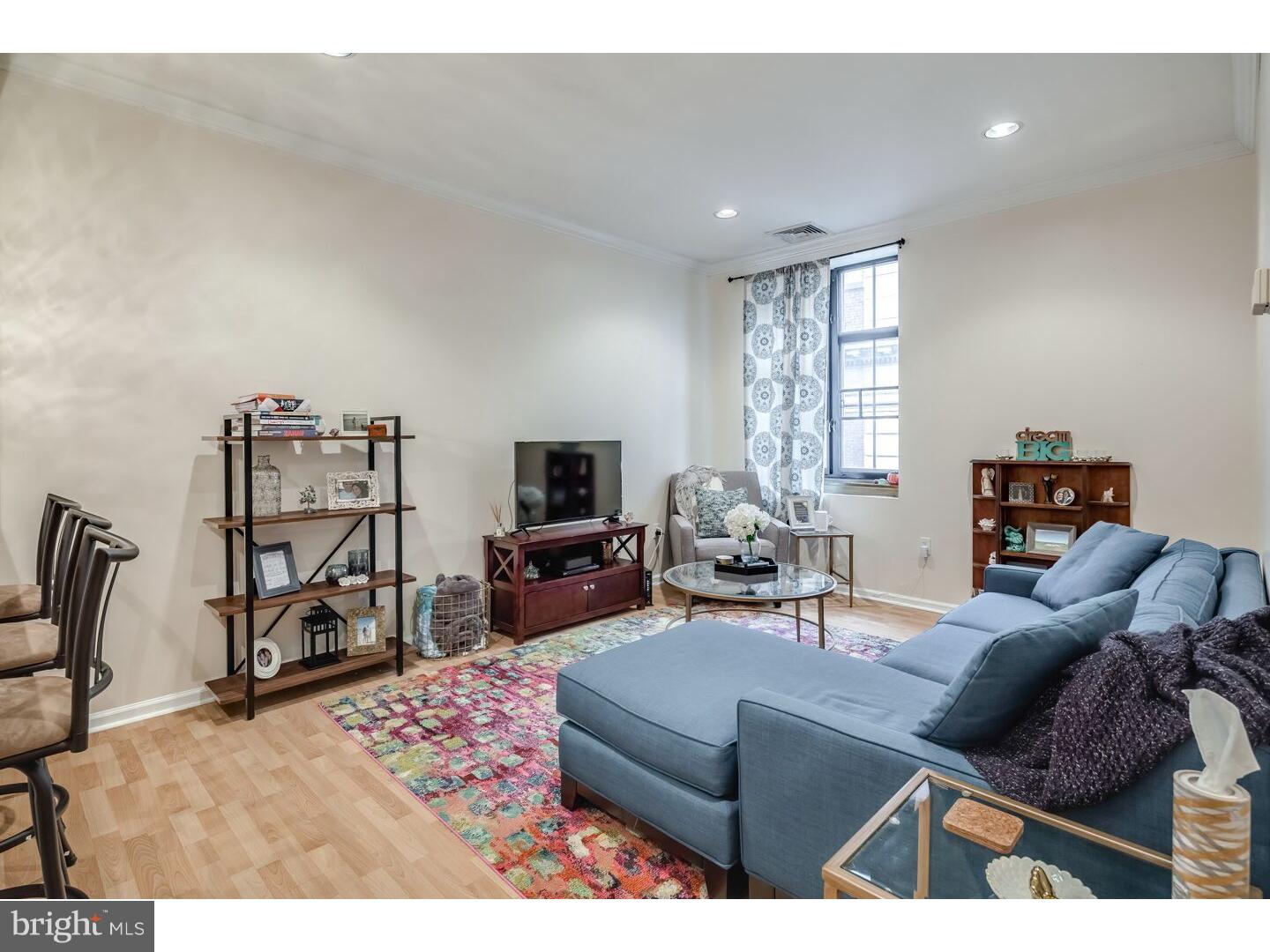 1601 Spring Garden St #404