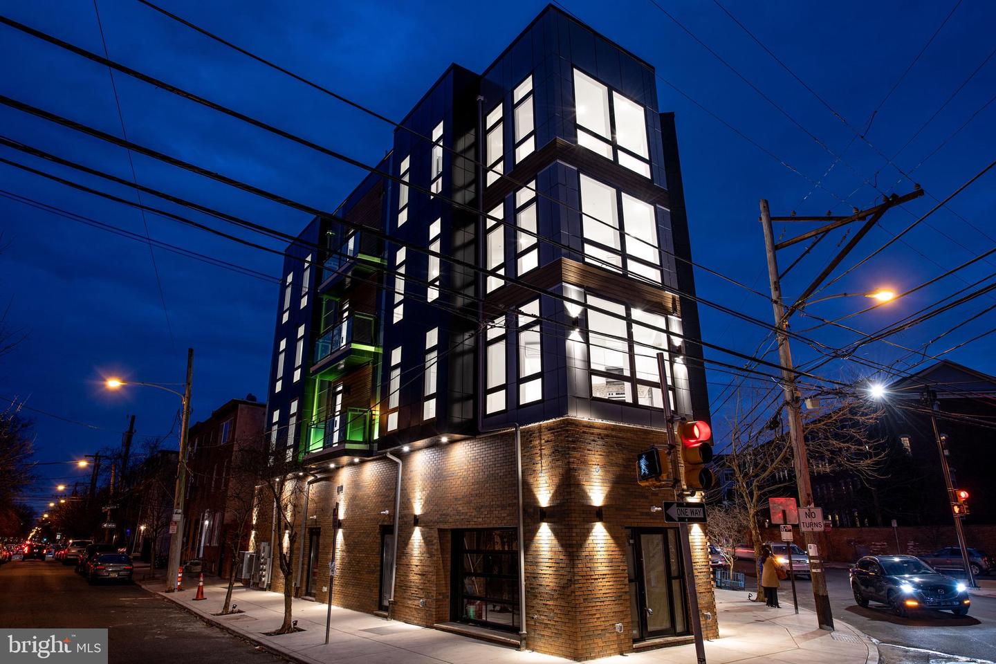 2301 GRAYS FERRY AVE #4