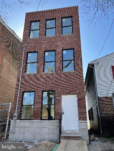 3428 Henry Ave