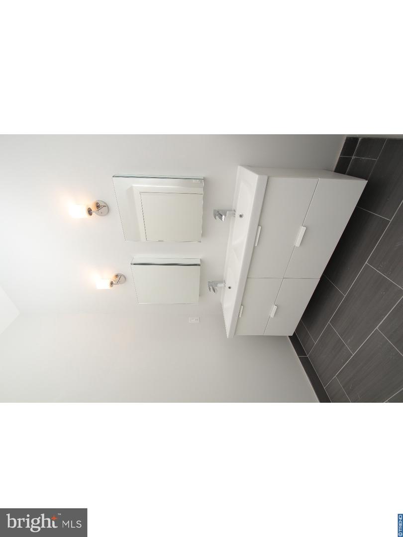 220-24 S 3rd St #204