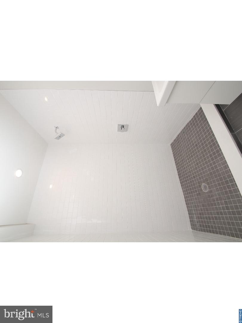 220-24 S 3rd St #204