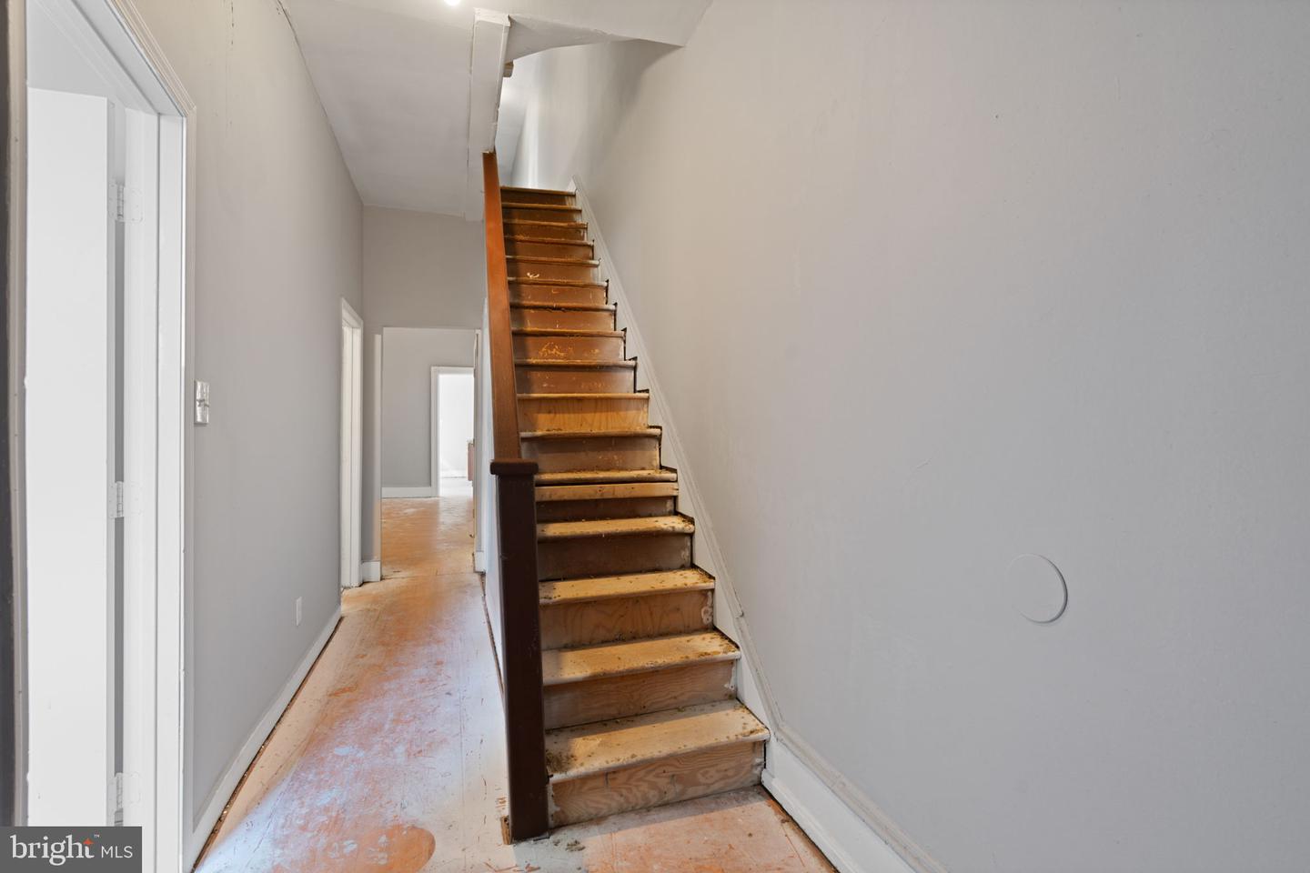 4518 Paul St