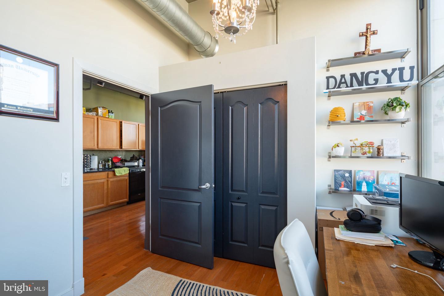 511-19 N Broad St #401