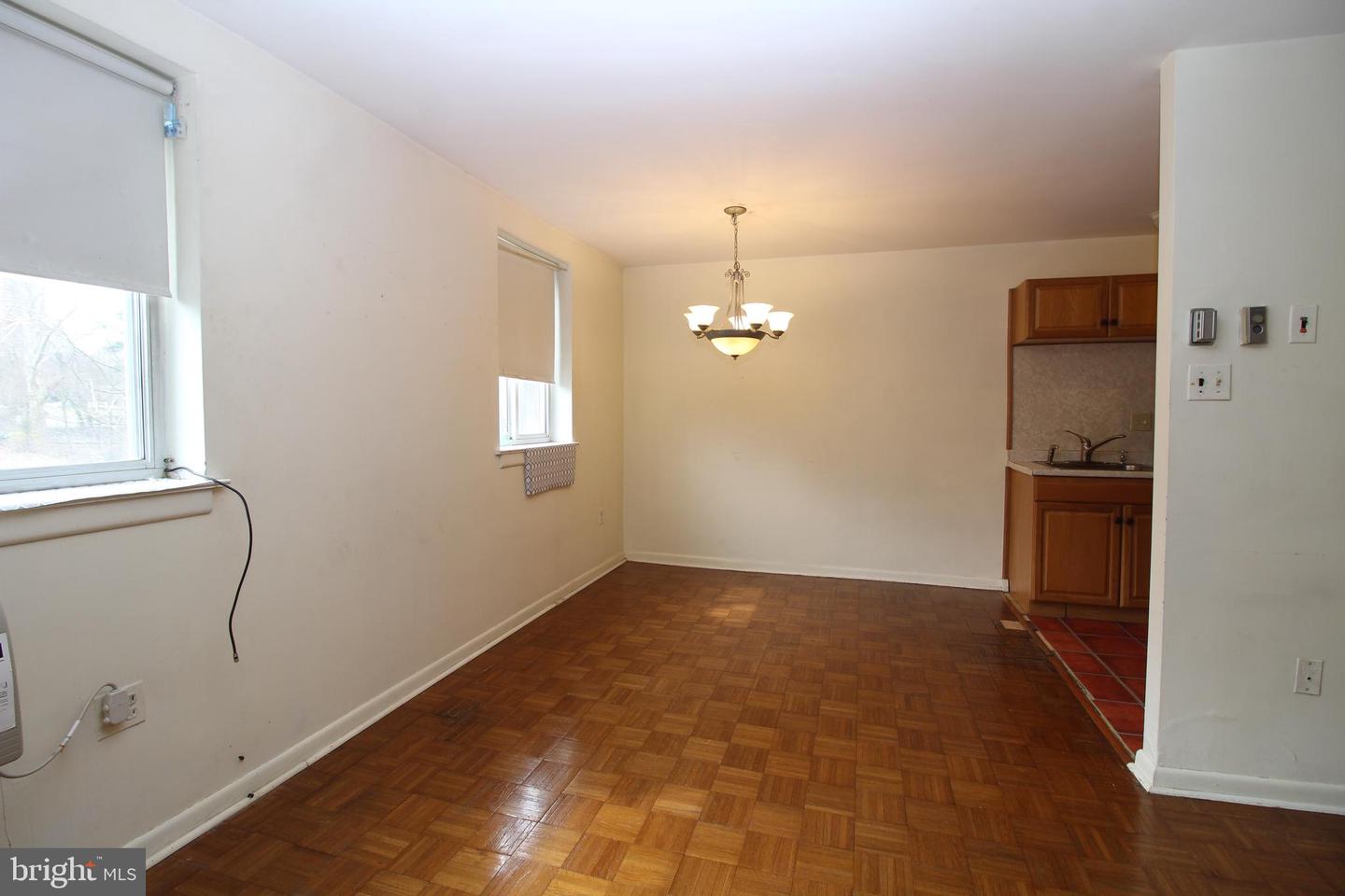 5720 Wissahickon Ave ##D7