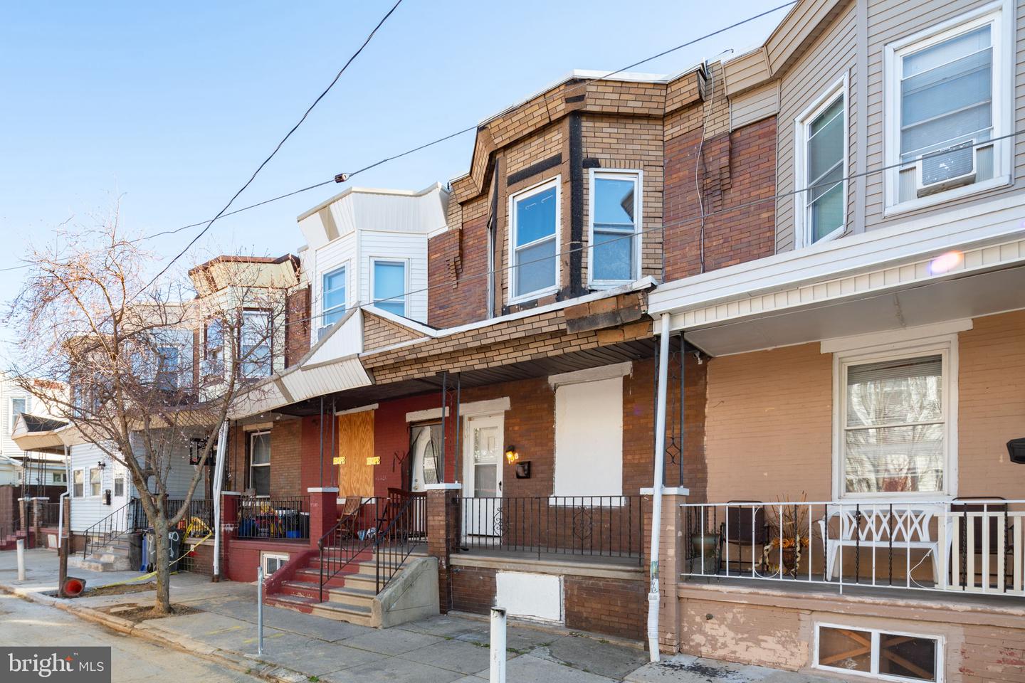 138 E Willard St