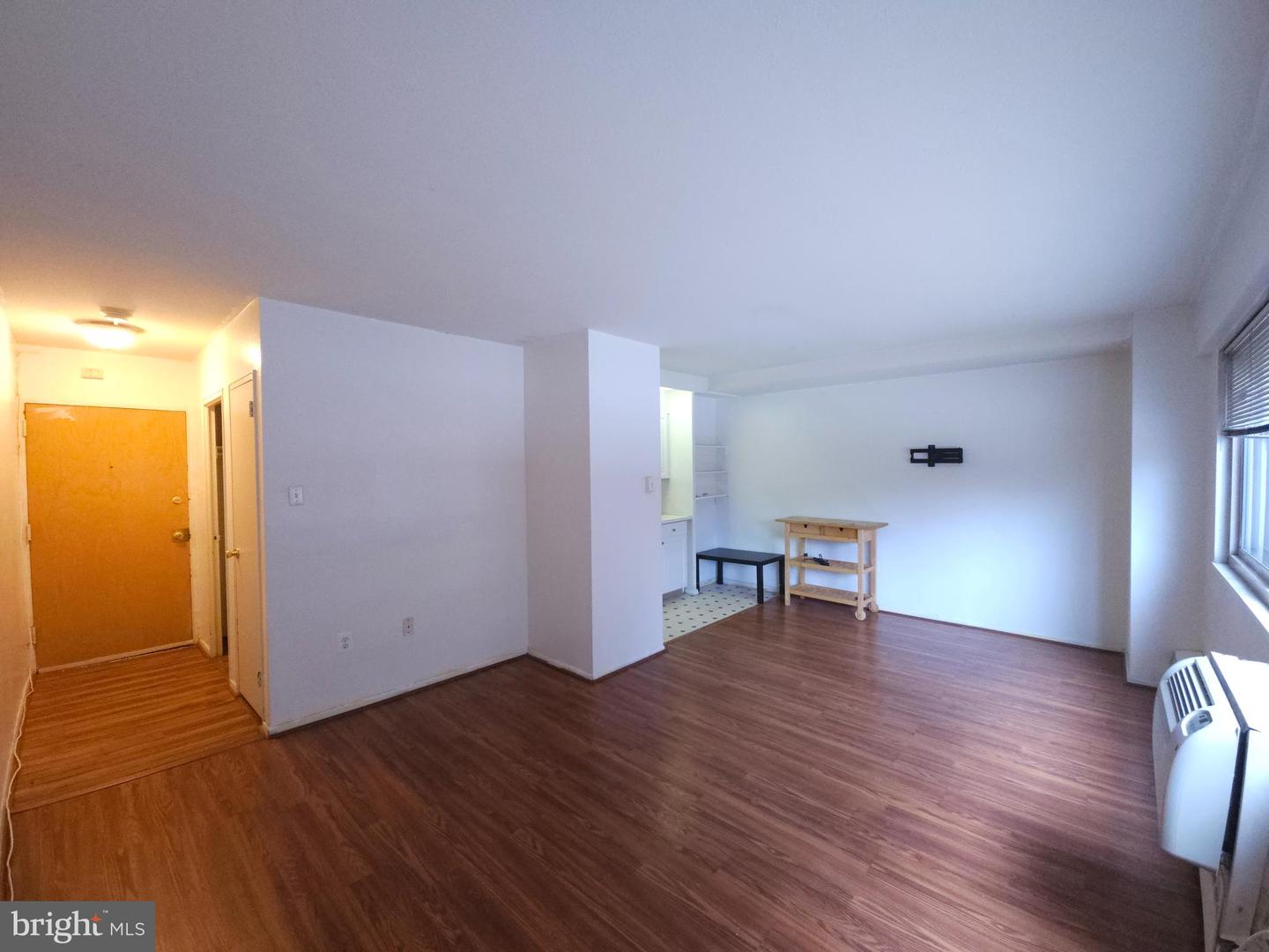 2101 Chestnut St #401