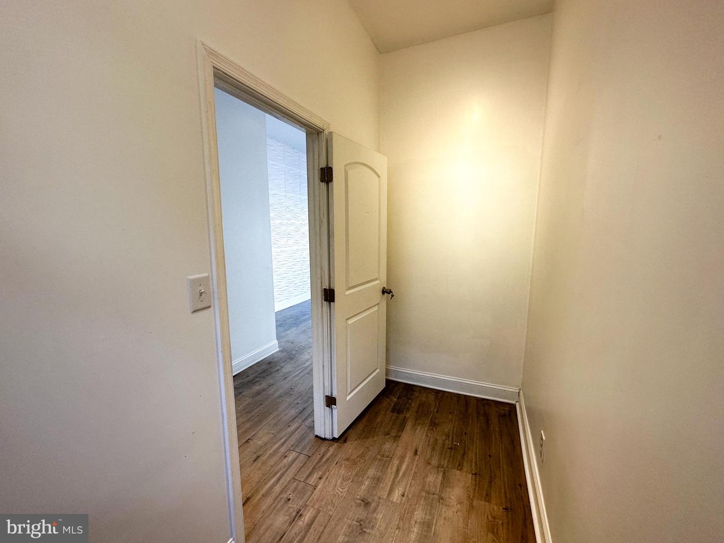 526 W Girard Ave #First Floor