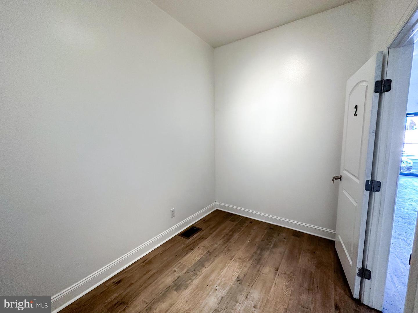 526 W Girard Ave #First Floor