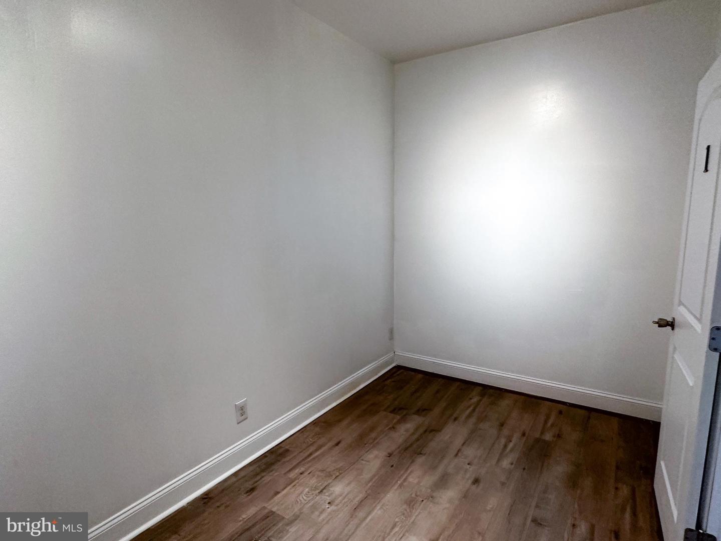 526 W Girard Ave #First Floor