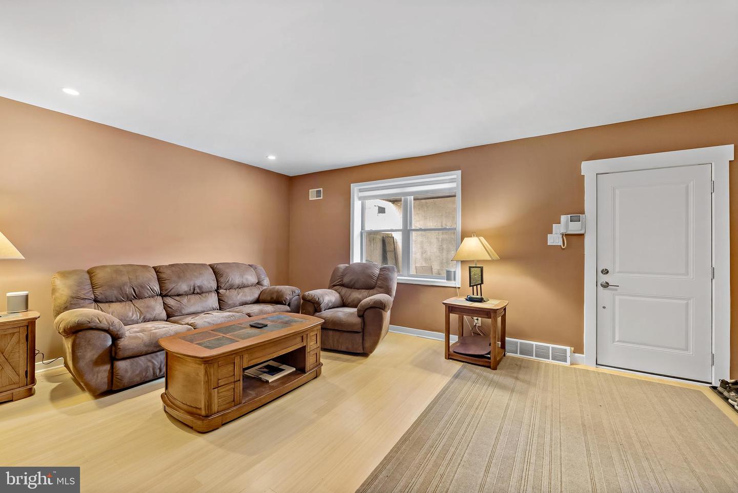 1019-25 N 4th St #1019c