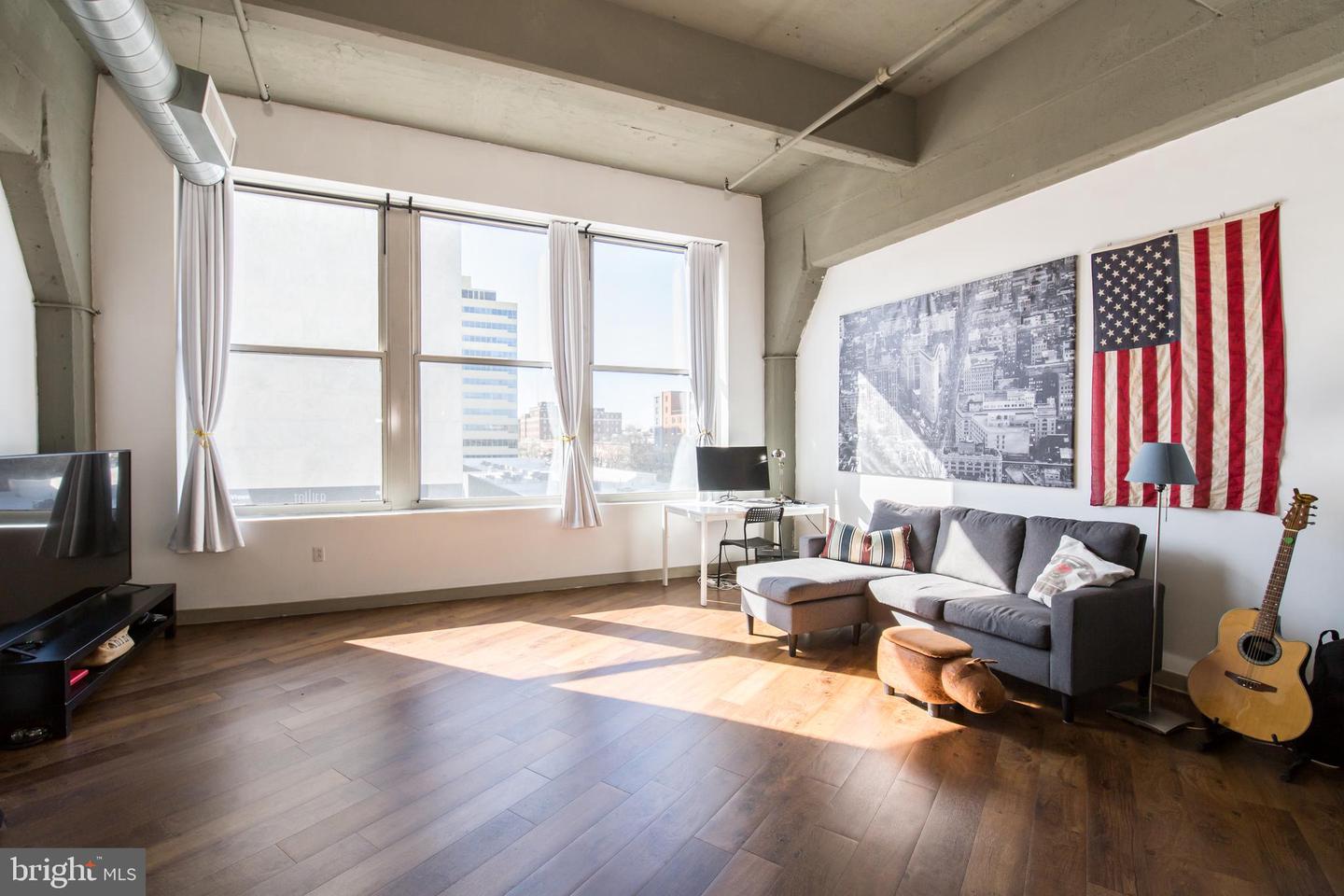 511-19 N Broad St #403