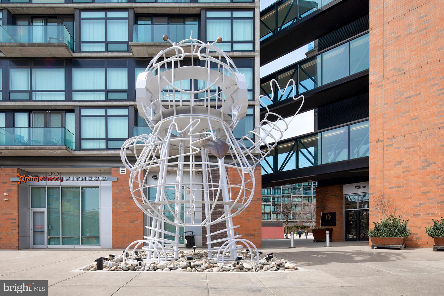 1001 N 2nd St #3br3ba