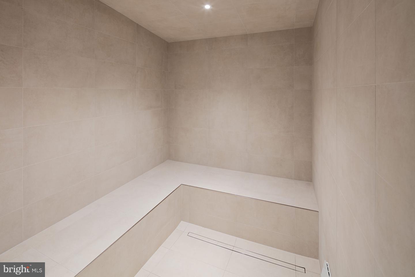 1001 N 2nd St #3br3ba