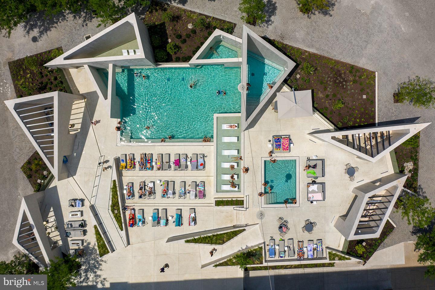 1001 N 2nd St #3br3ba