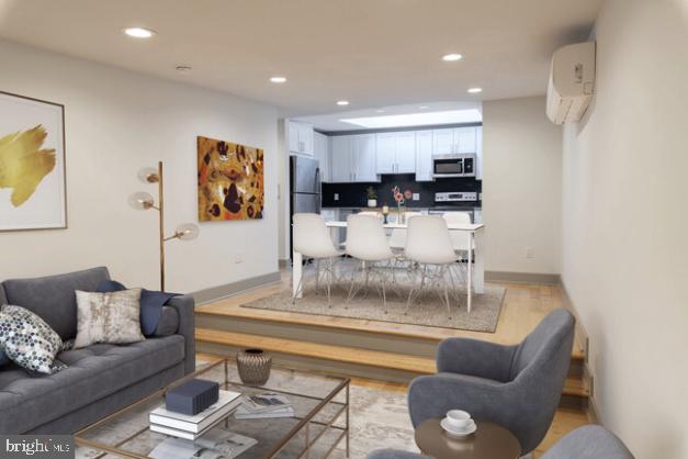 106 S 11th St #1b1ba