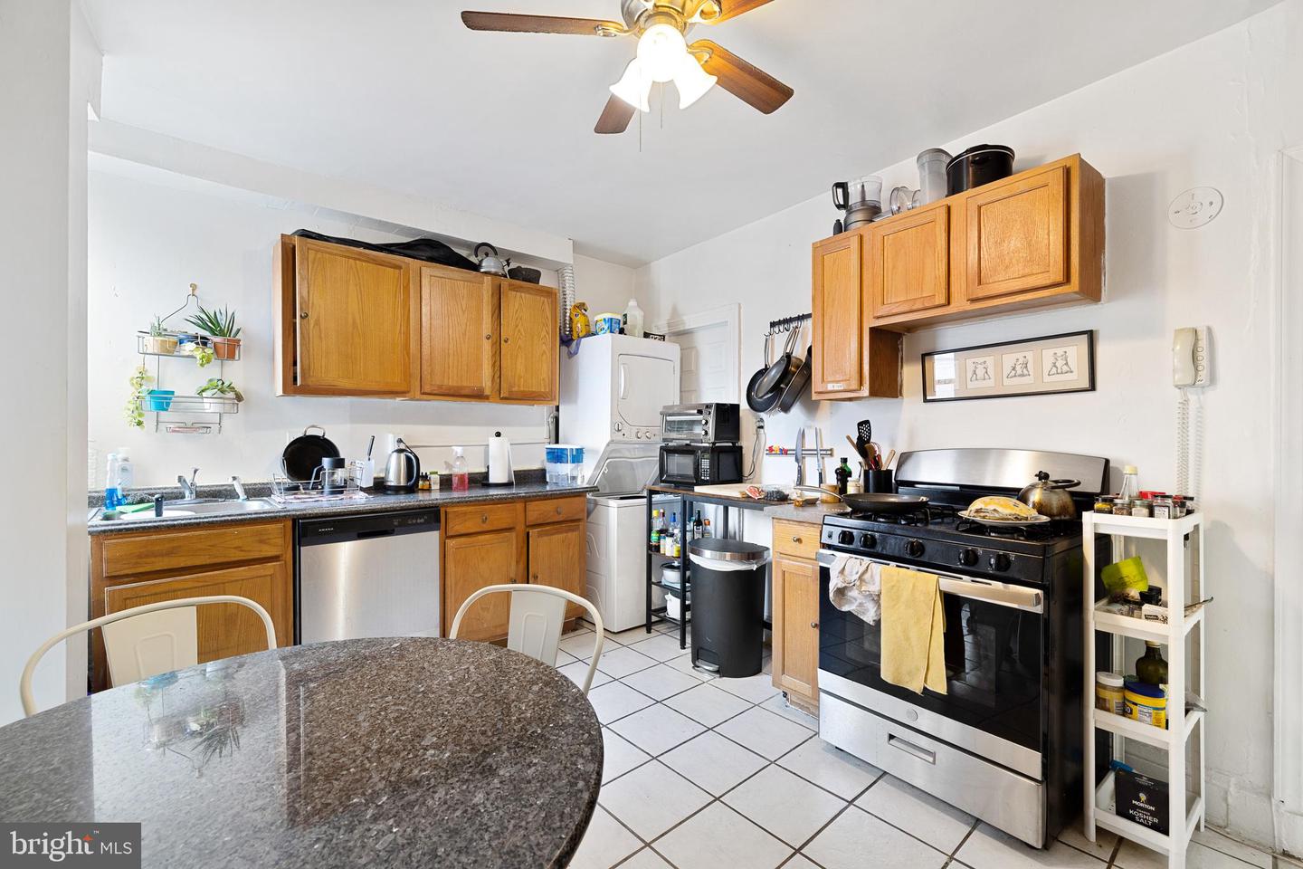 339 Christian St #2