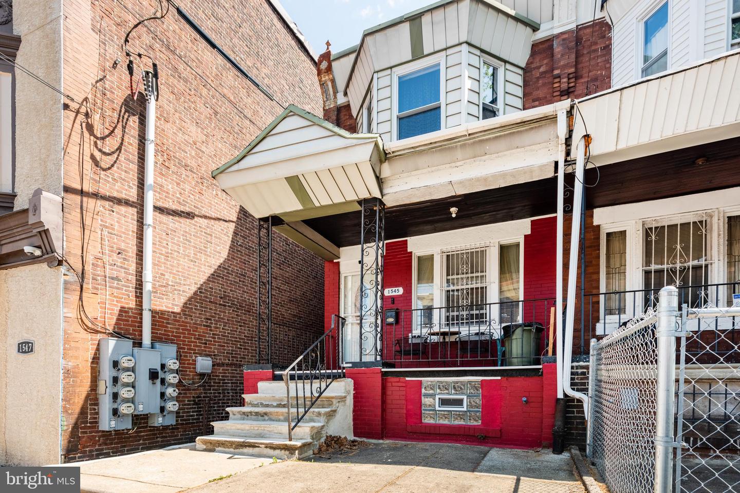 1545 N 54th St