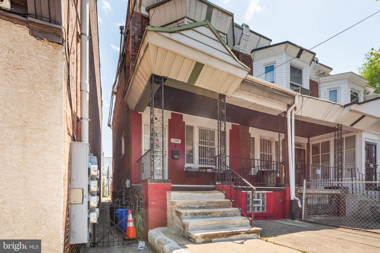 1545 N 54th St