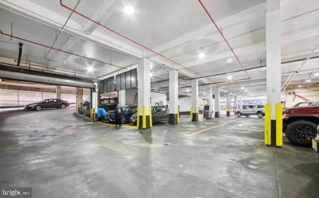 1919 Chestnut St #1610-11