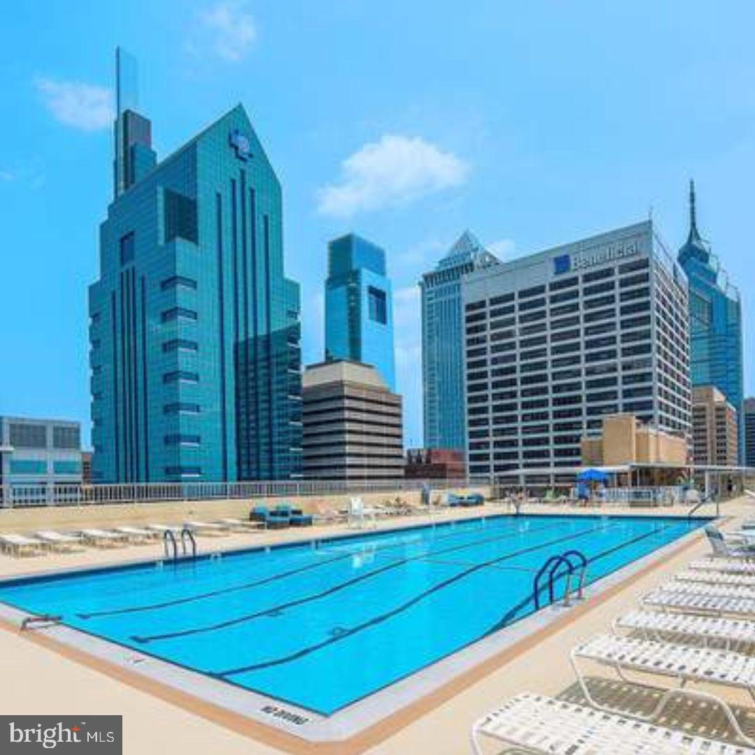 1919 Chestnut St #1610-11