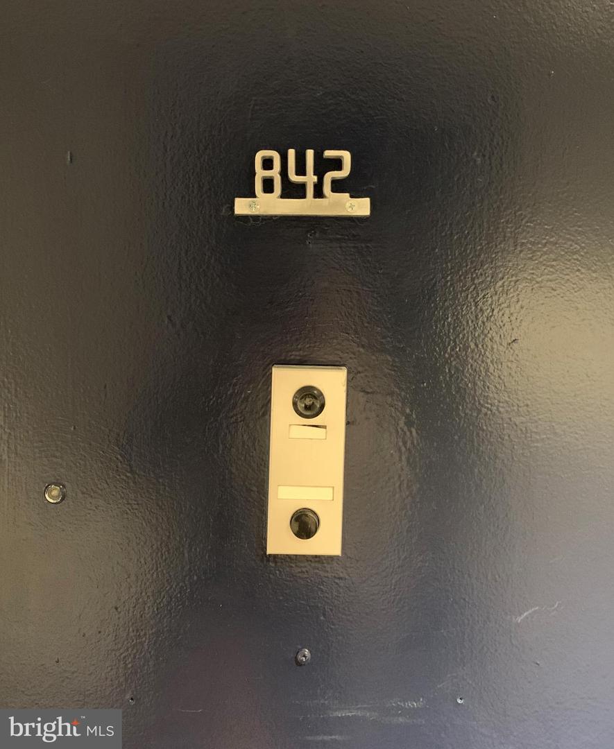 2601 Pennsylvania Ave #842