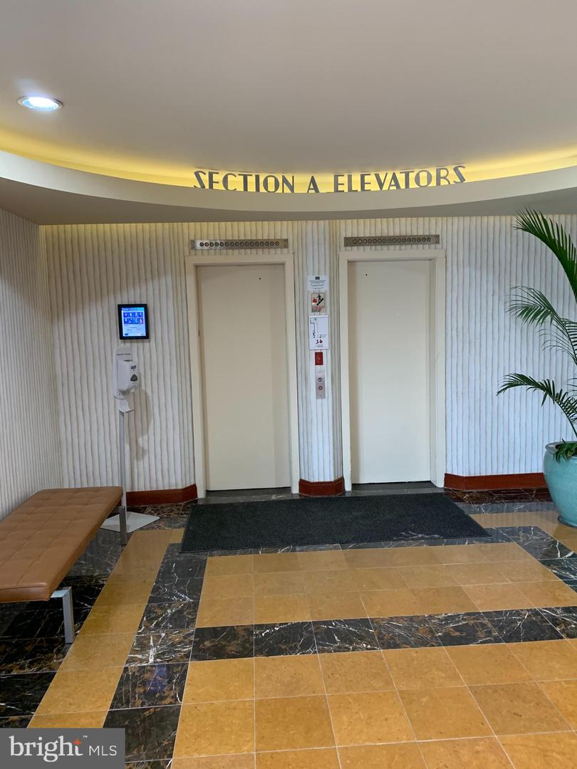 2601 Pennsylvania Ave #842