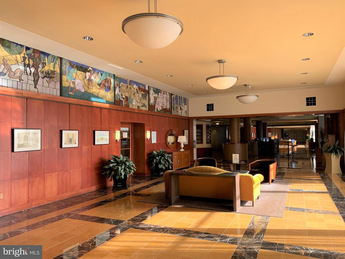 2601 Pennsylvania Ave #842
