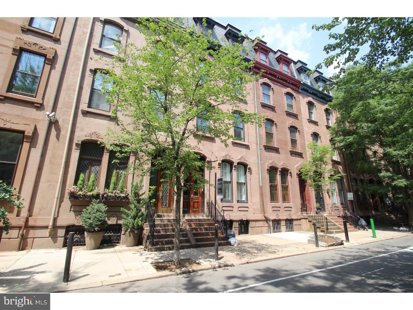 2033 Spruce St #3