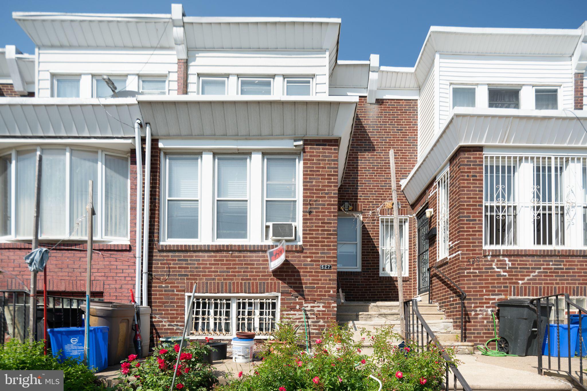 527 van Kirk St