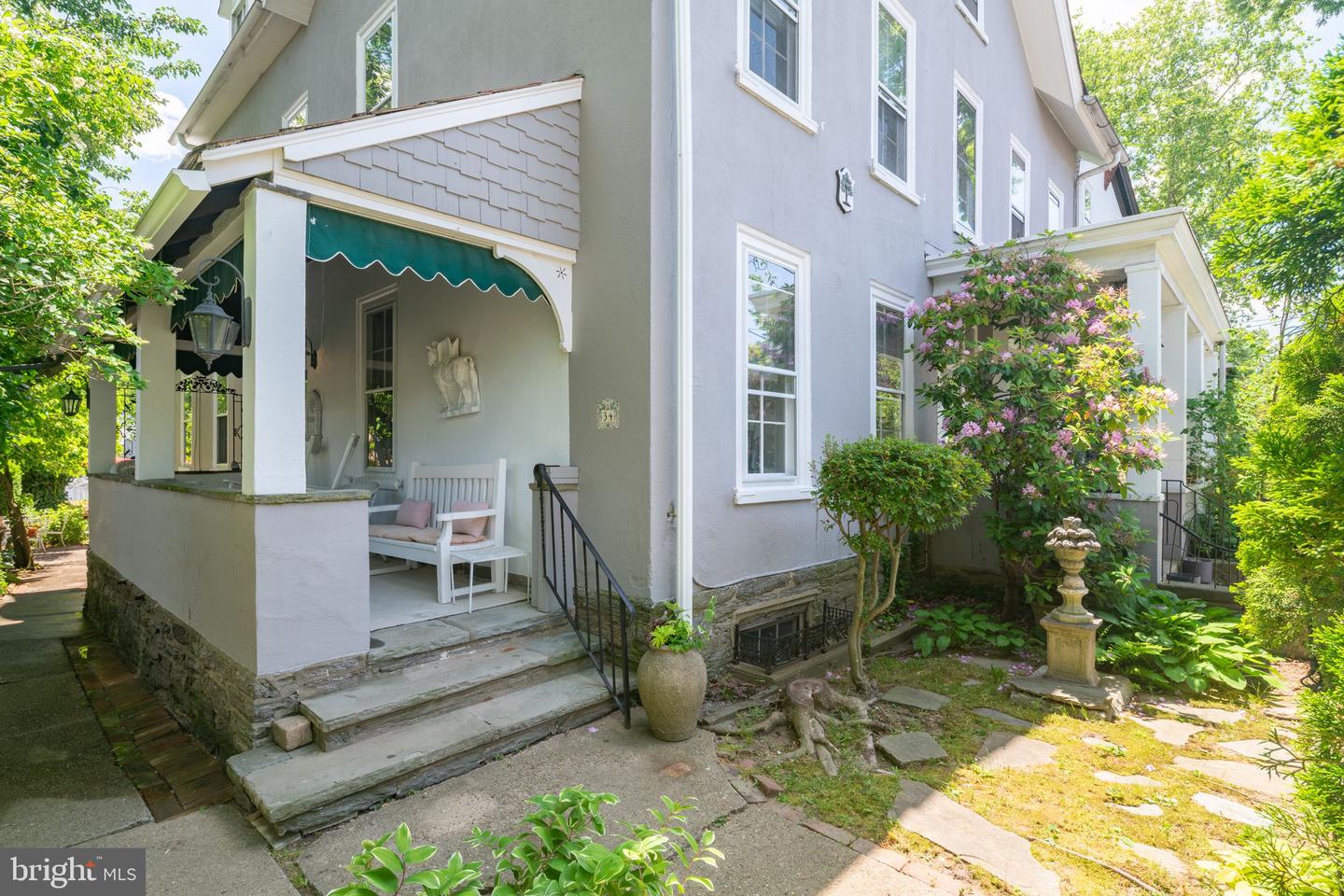 34 W Willow Grove Ave
