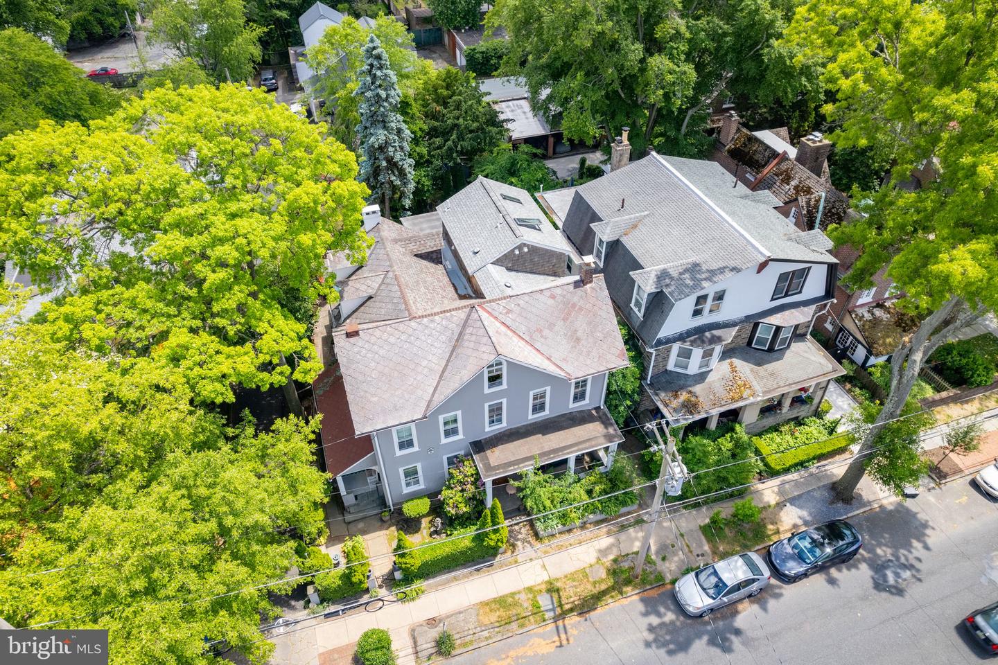 34 W Willow Grove Ave
