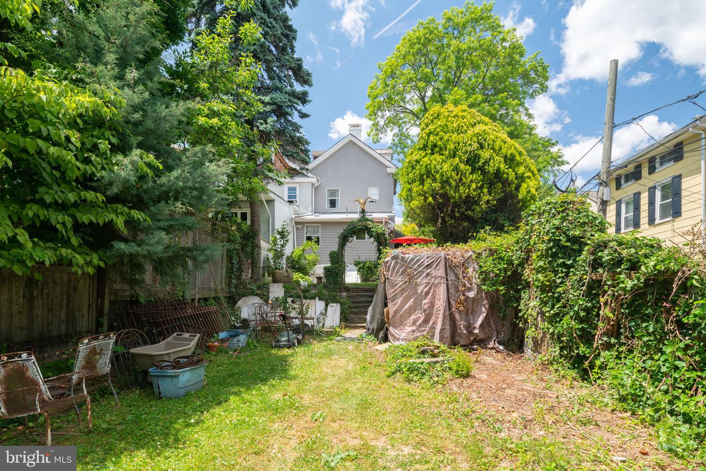 34 W Willow Grove Ave