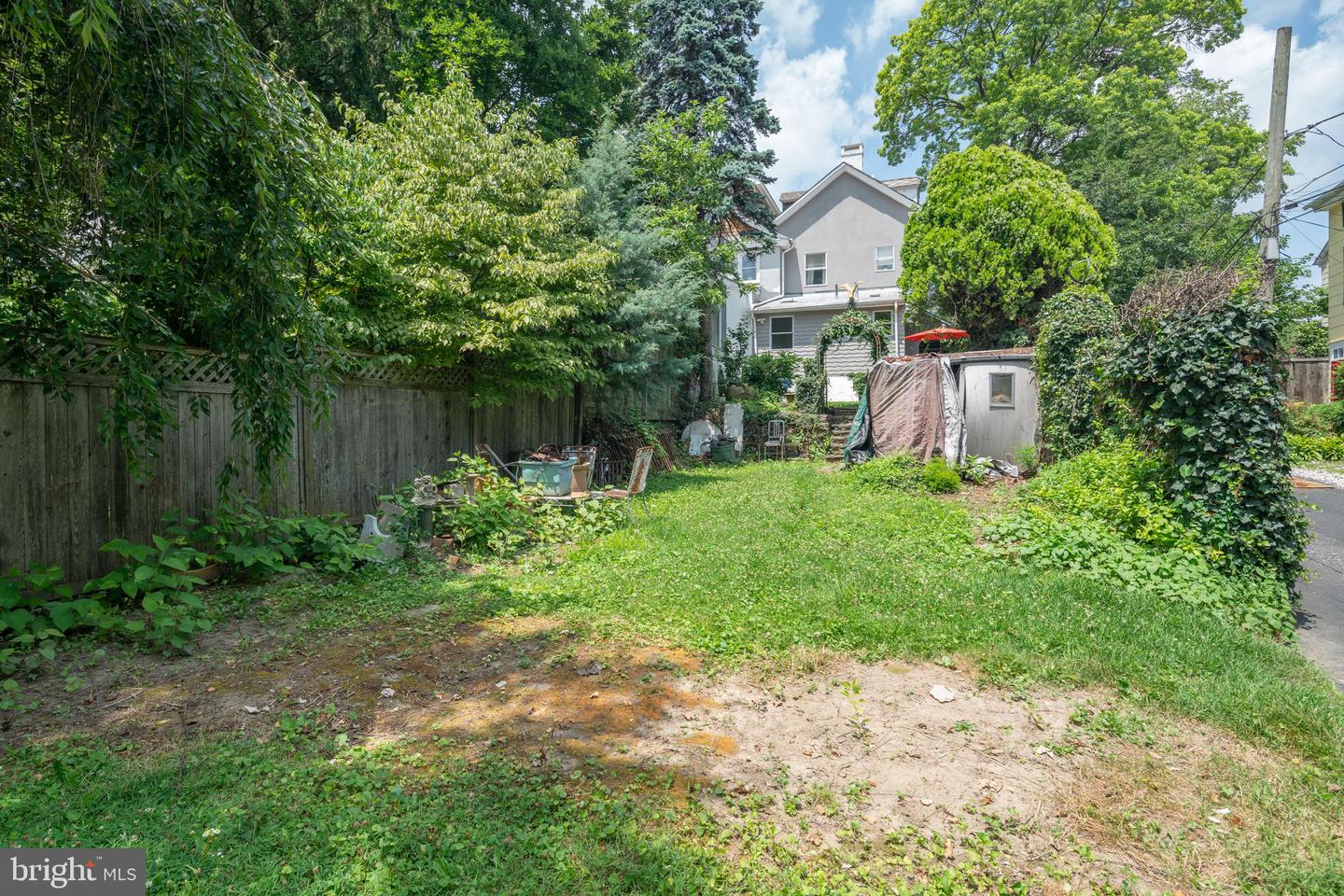 34 W Willow Grove Ave