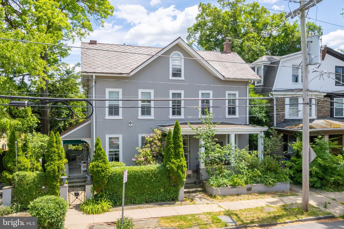34 W Willow Grove Ave