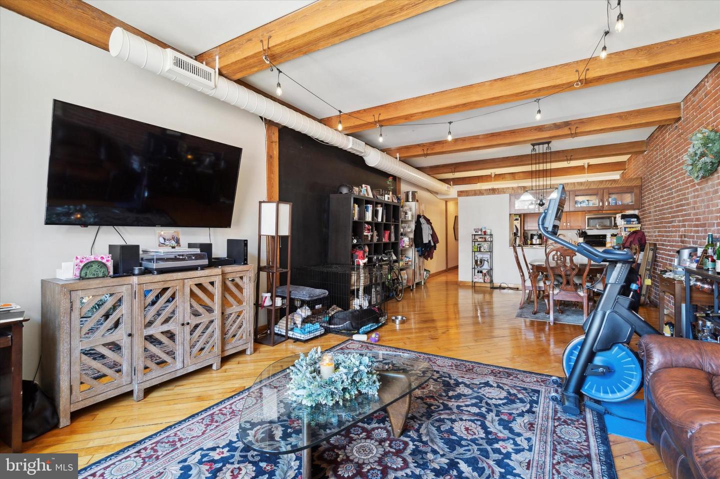 122-24 Chestnut St #401