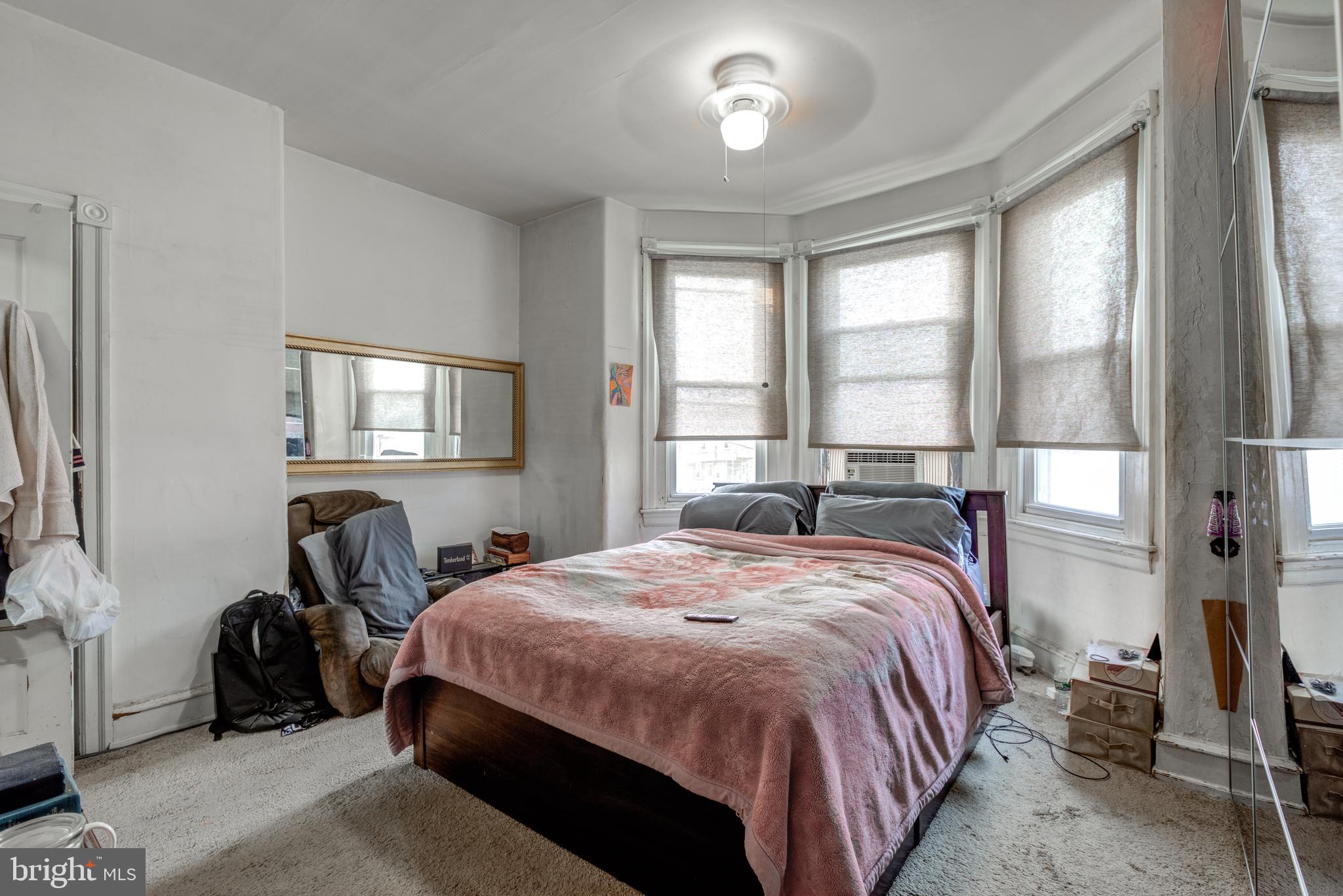 540 W Somerville Ave