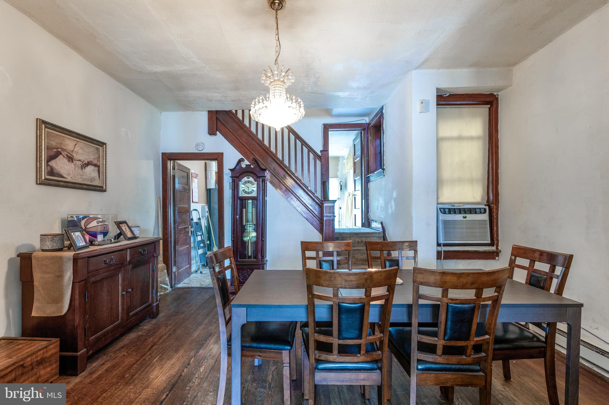 540 W Somerville Ave