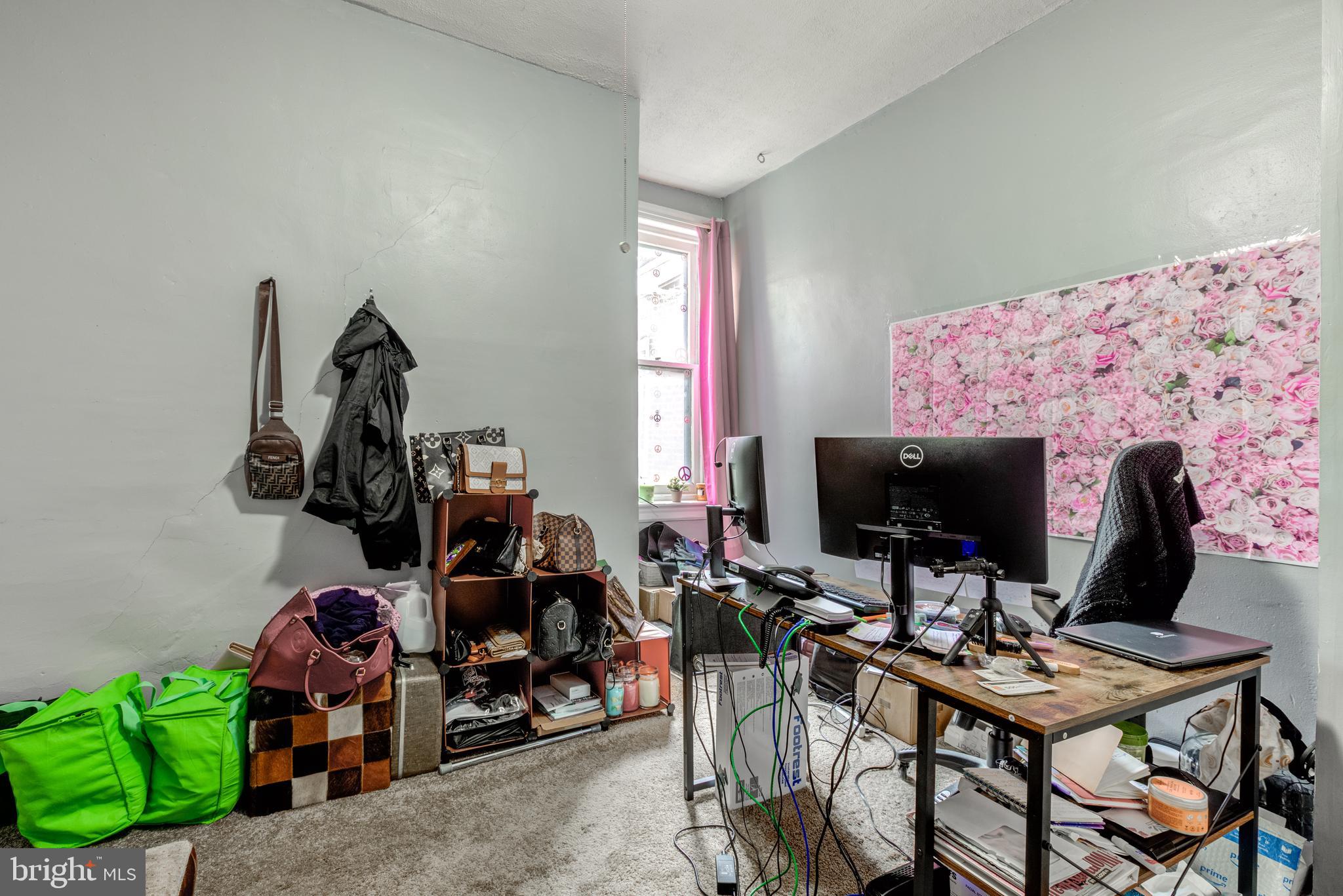 540 W Somerville Ave