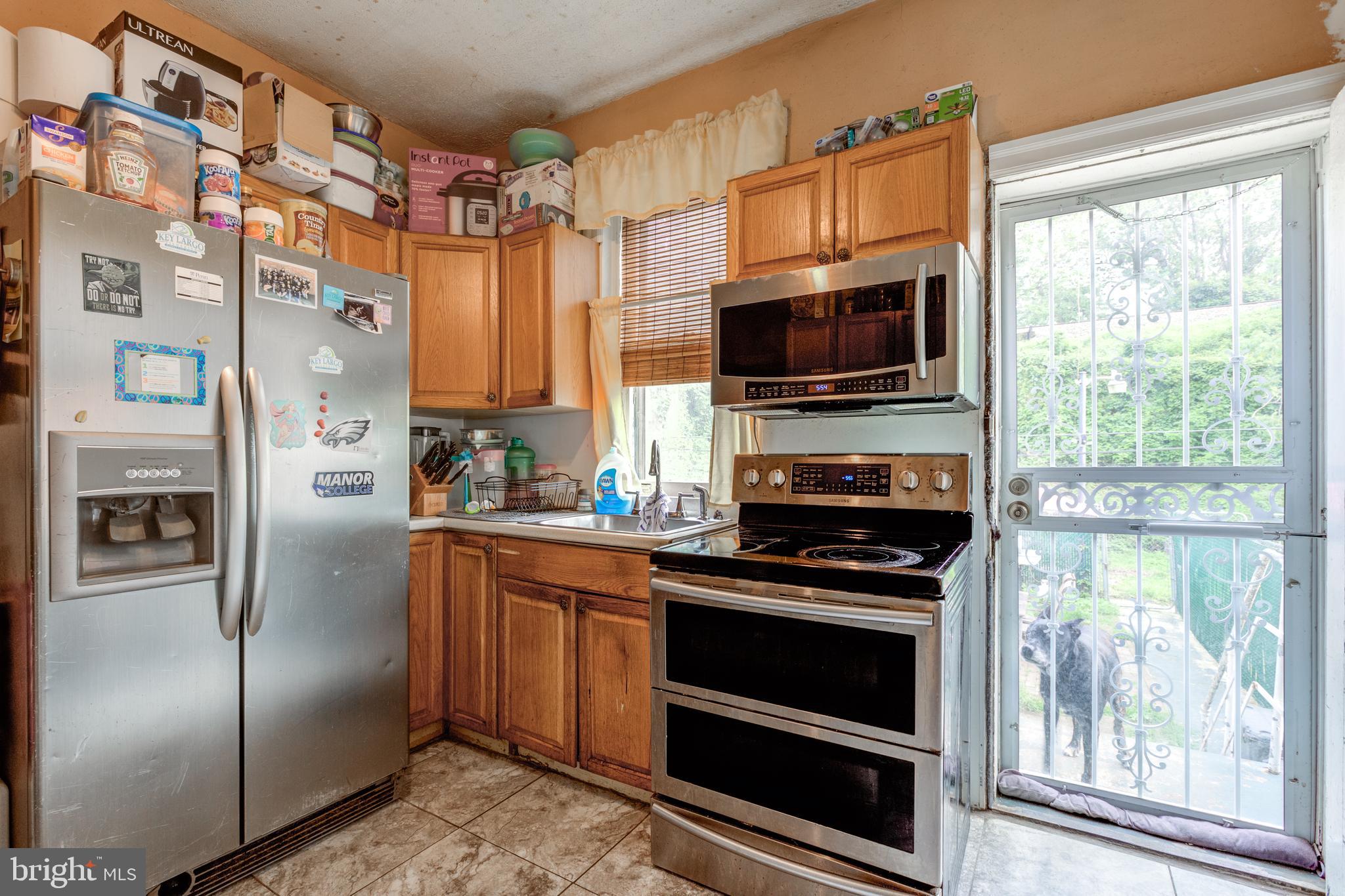 540 W Somerville Ave