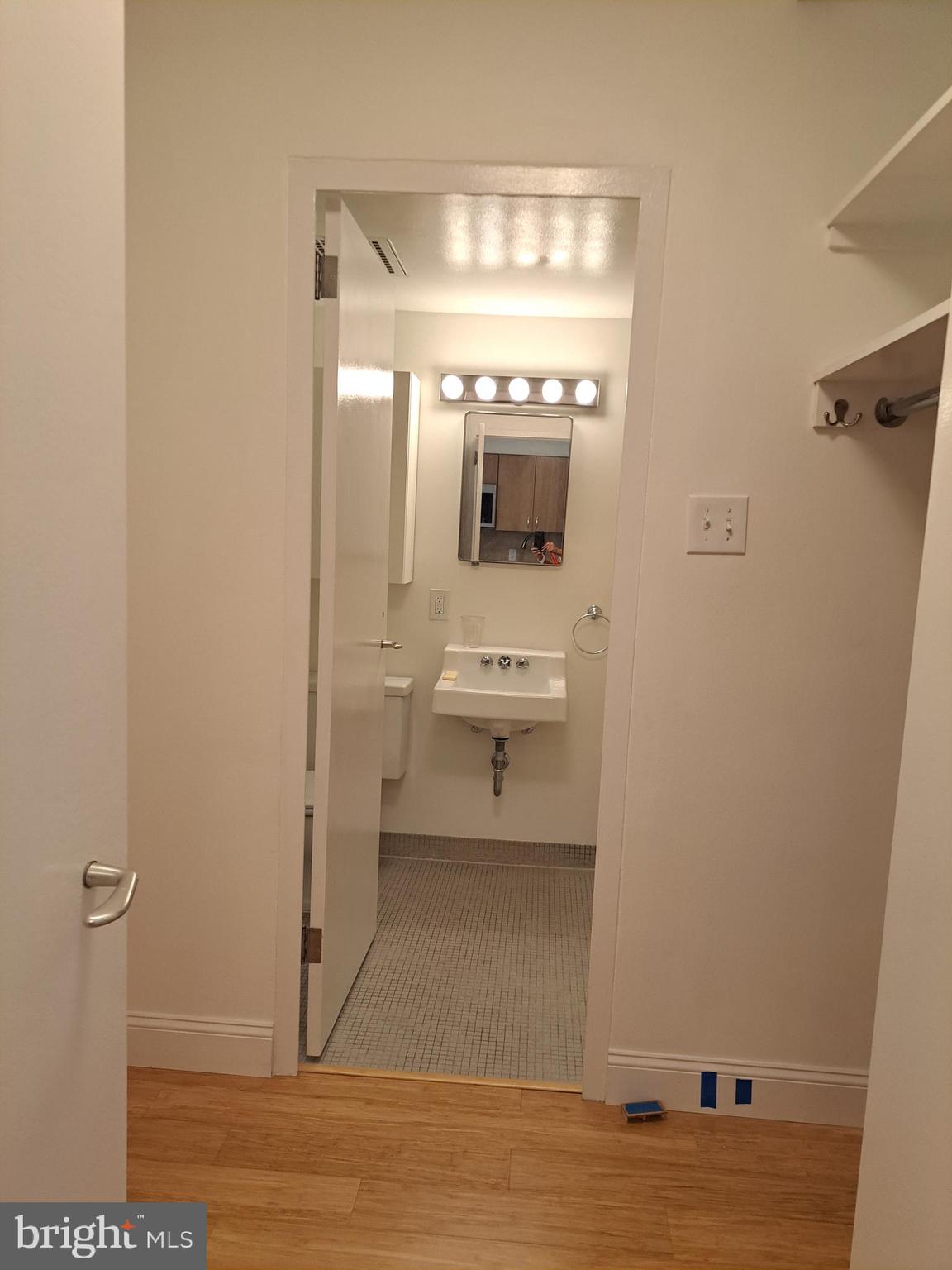 604-36 S Washington Sq #1401