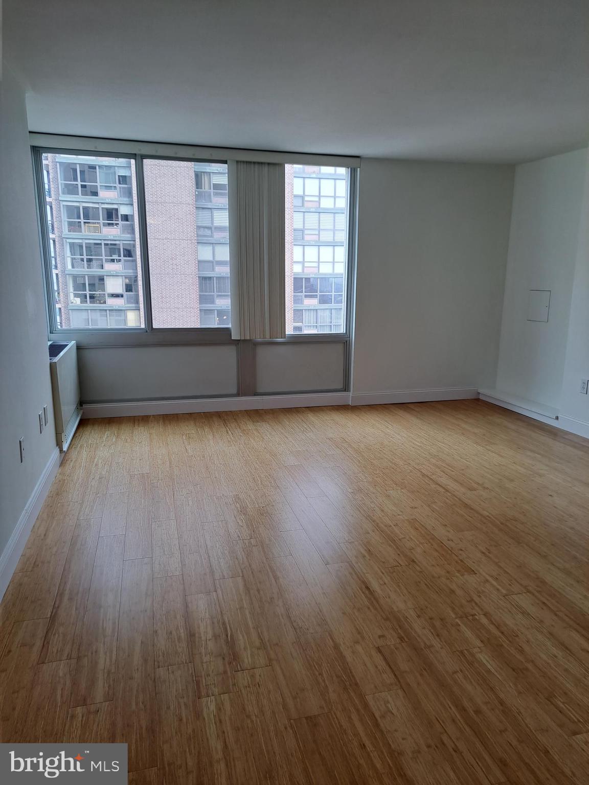 604-36 S Washington Sq #1401