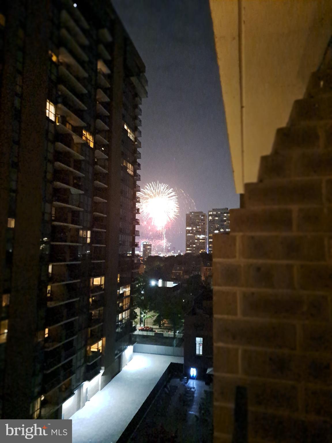 604-36 S Washington Sq #1401