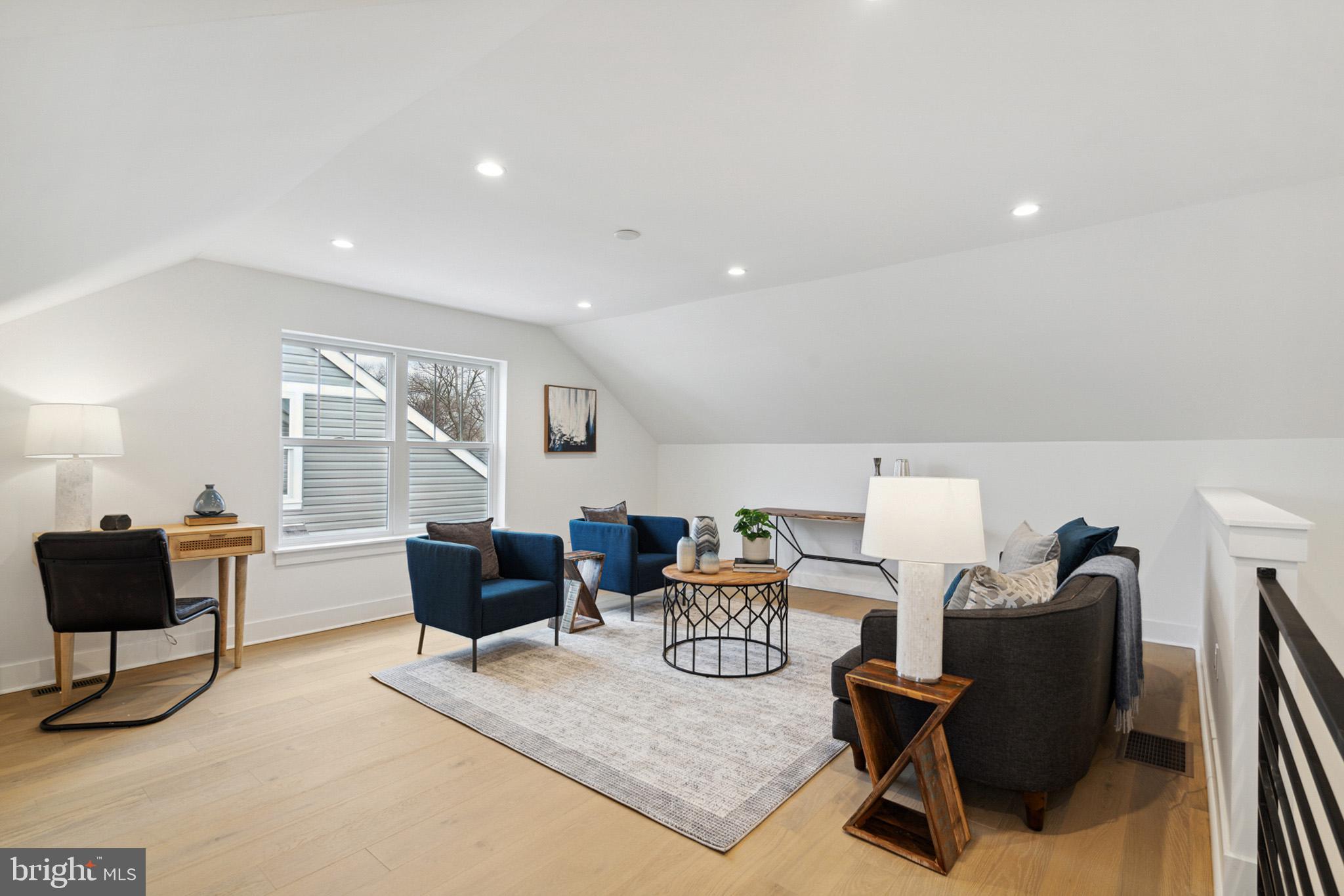 3600 Grant Ave #22