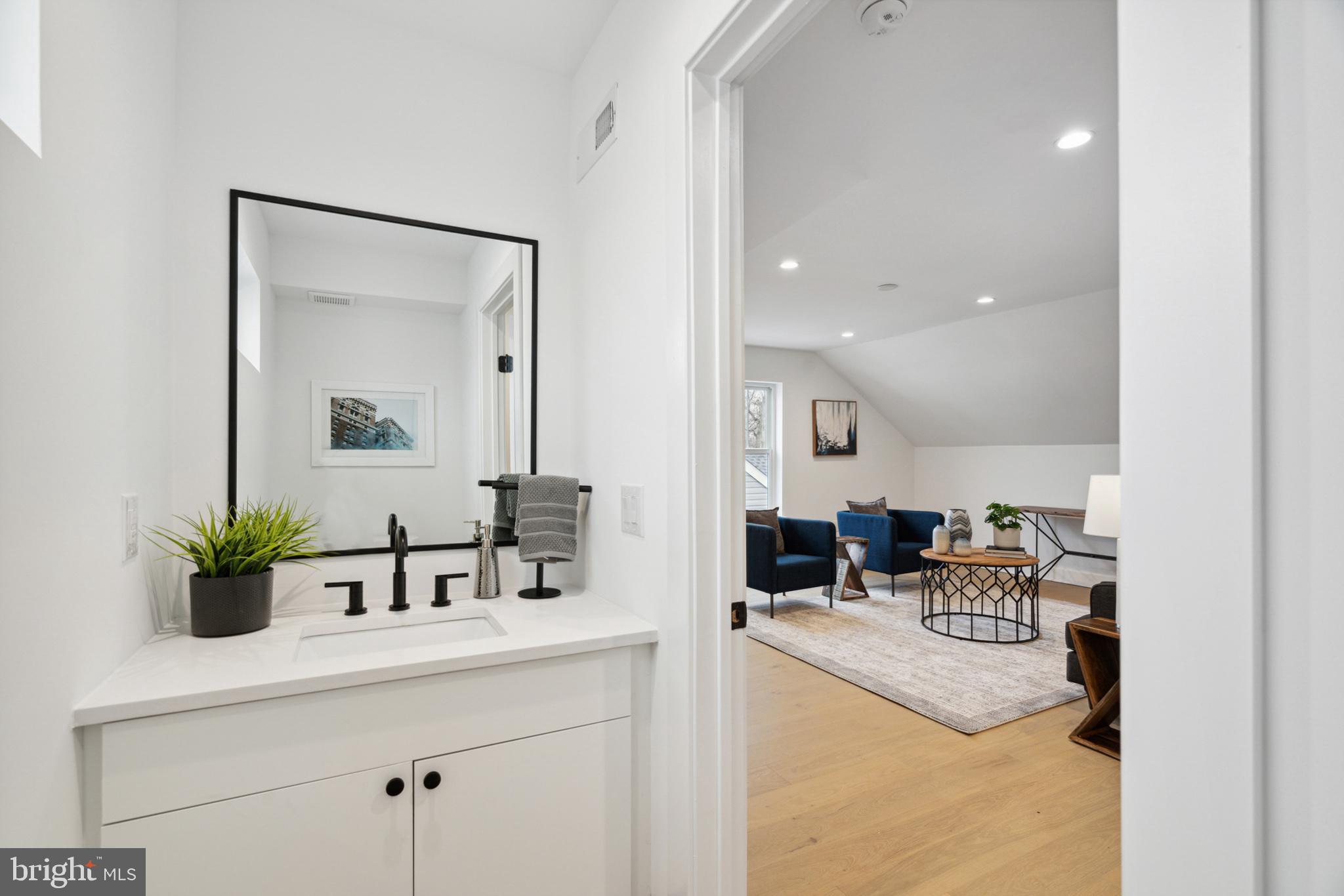 3600 Grant Ave #22