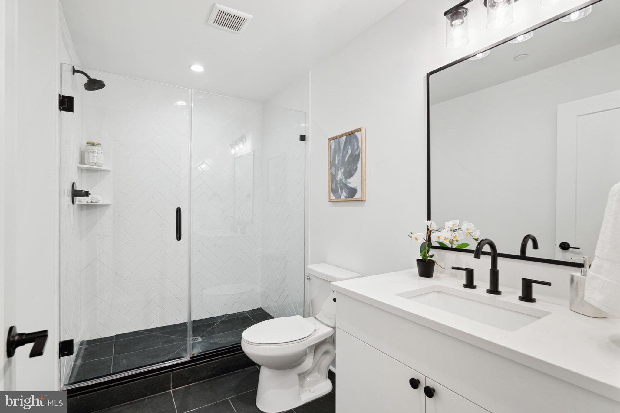 3600 Grant Ave #22