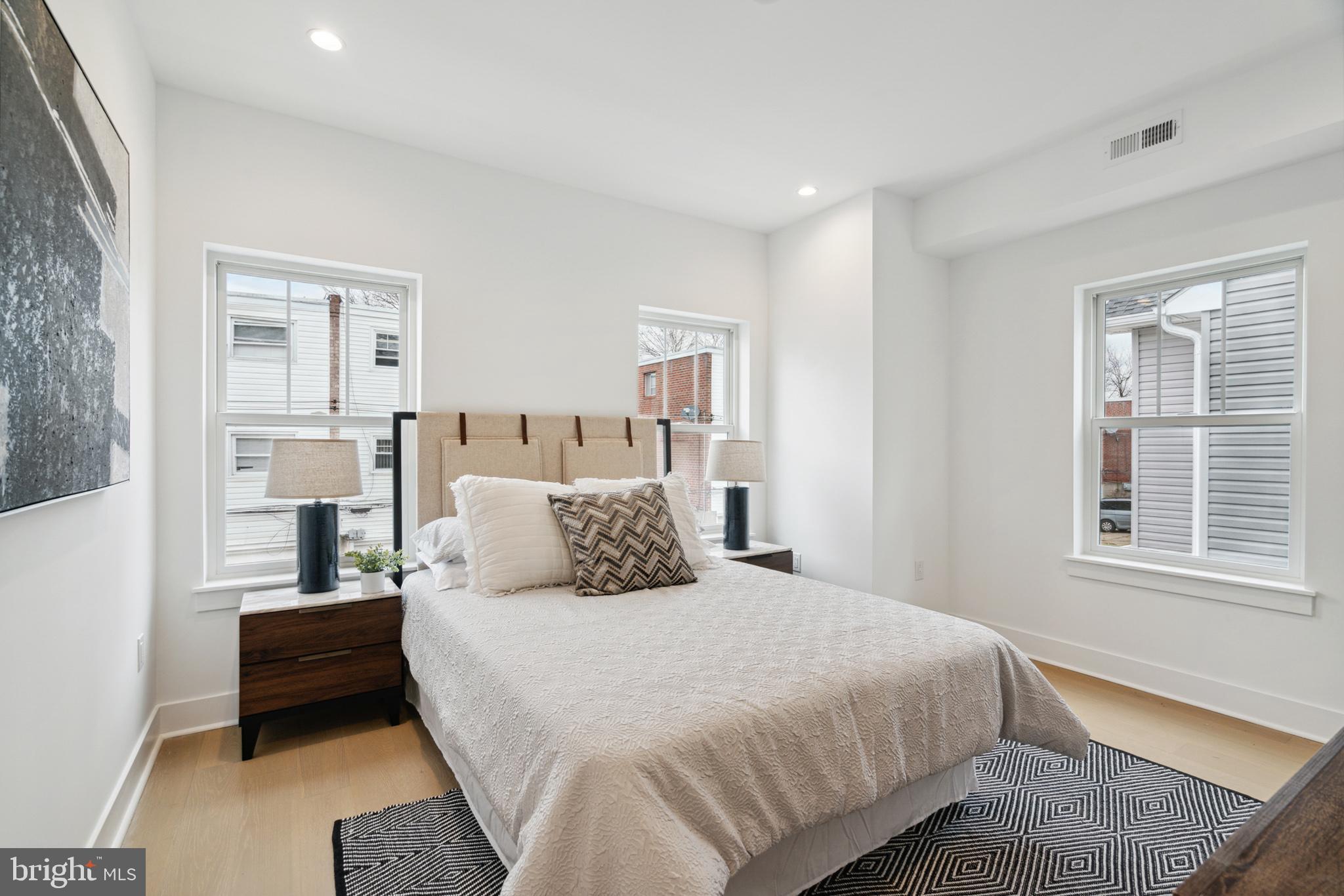 3600 Grant Ave #22