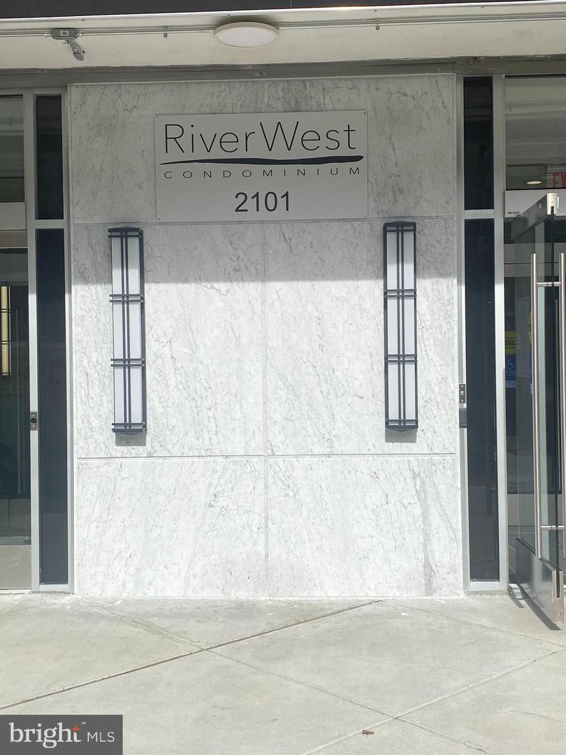 2101 Chestnut Street #1824