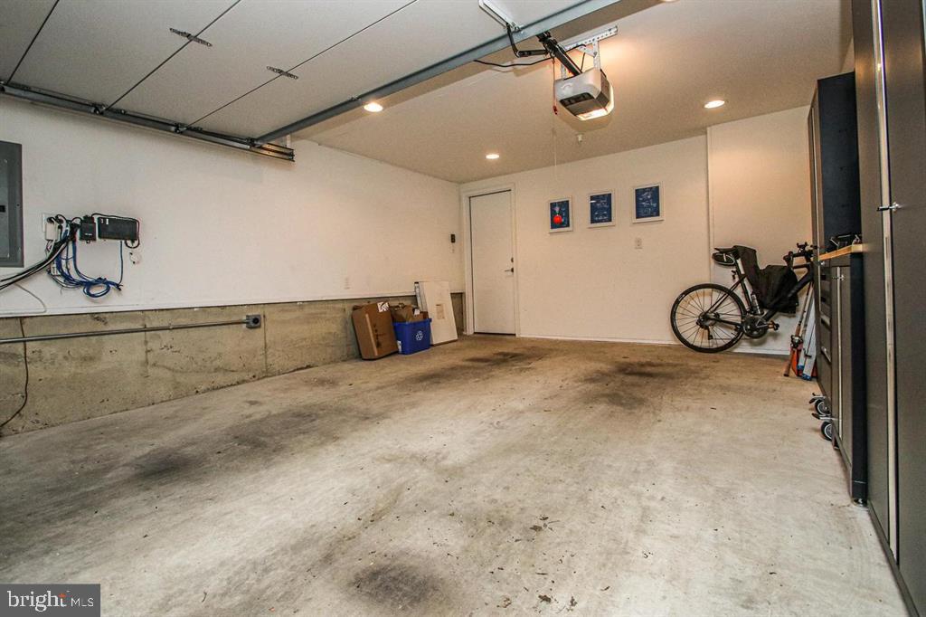 1504 N Hancock